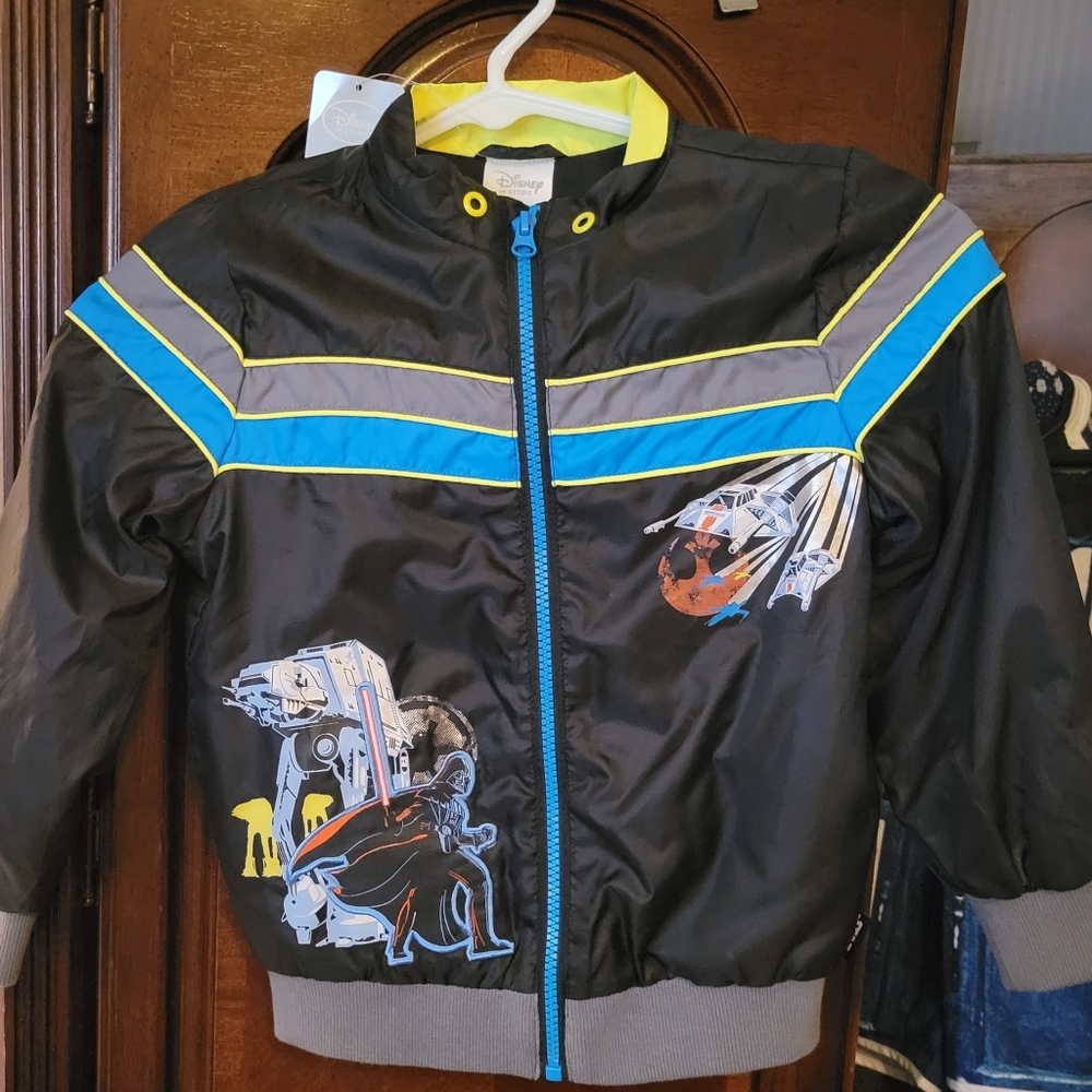 Disney Store Boys size 4 Star Wars Jacket, Windbreaker, New